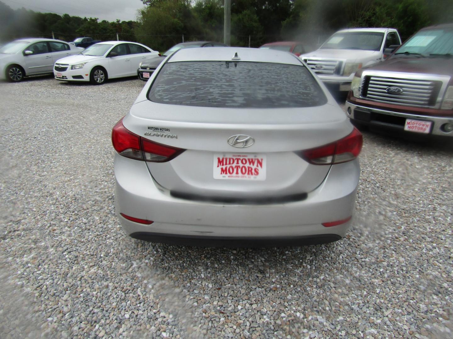 2016 Silver Hyundai Elantra Limited (5NPDH4AE4GH) with an 1.8L L4 DOHC 16V engine, Automatic transmission, located at 15016 S Hwy 231, Midland City, AL, 36350, (334) 983-3001, 31.306210, -85.495277- Photo#6