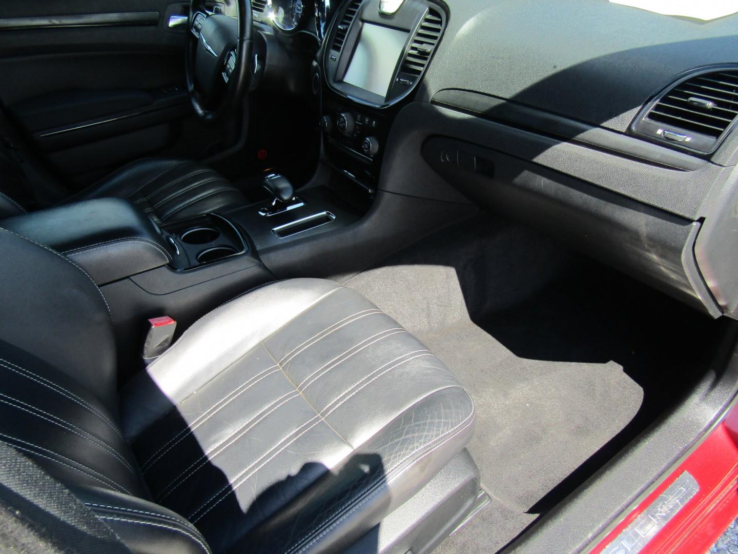 2012 Red Chrysler 300 S V6 RWD (2C3CCABG2CH) with an 3.6L V6 DOHC 24V engine, Automatic transmission, located at 15016 S Hwy 231, Midland City, AL, 36350, (334) 983-3001, 31.306210, -85.495277- Photo#9