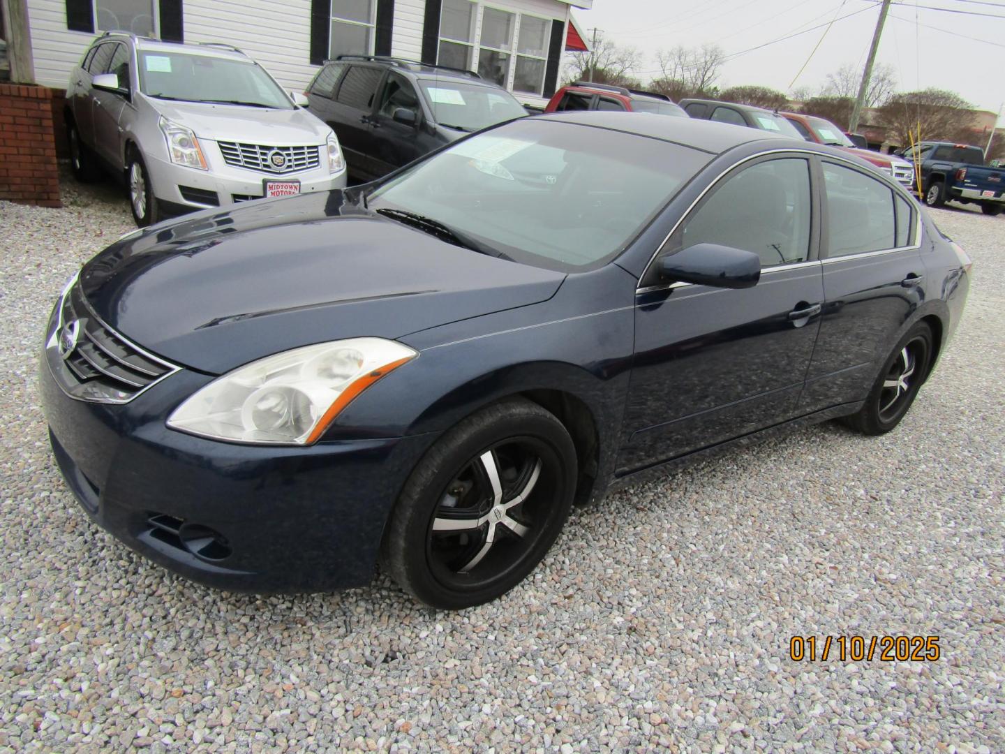 2012 Blue Nissan Altima 2.5 S (1N4AL2AP2CN) with an 2.5L L4 DOHC 16V engine, Automatic transmission, located at 15016 S Hwy 231, Midland City, AL, 36350, (334) 983-3001, 31.306210, -85.495277 - Photo#2