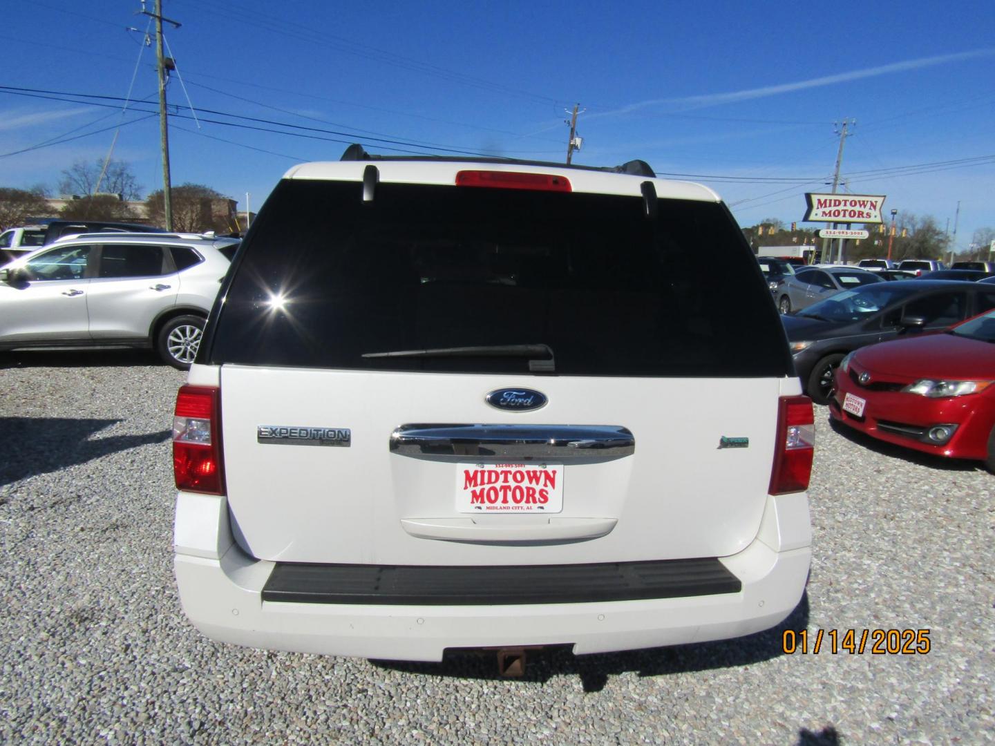 2014 White Ford Expedition Limited 2WD (1FMJU1K54EE) with an 5.4L V8 SOHC 16V FFV engine, Automatic transmission, located at 15016 S Hwy 231, Midland City, AL, 36350, (334) 983-3001, 31.306210, -85.495277 - Photo#6