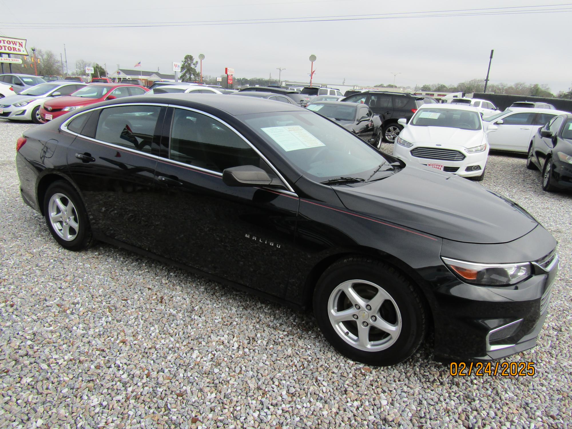photo of 2017 Chevrolet Malibu 