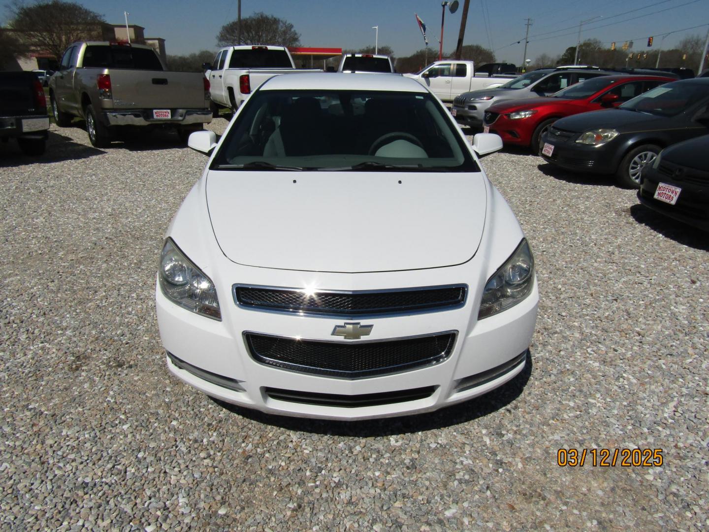2012 WHITE Chevrolet Malibu 1LT (1G1ZC5E01CF) with an 2.4L L4 DOHC 16V engine, Automatic transmission, located at 15016 S Hwy 231, Midland City, AL, 36350, (334) 983-3001, 31.306210, -85.495277 - Photo#1
