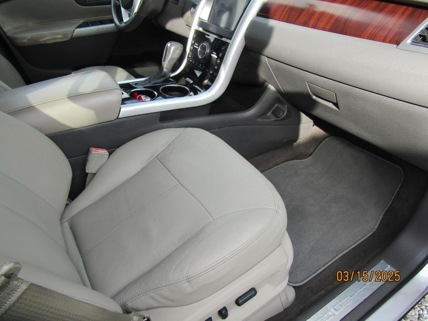 2012 Silver Ford Edge Limited FWD (2FMDK3KC3CB) with an 3.5L V6 DOHC 24V engine, Automatic transmission, located at 15016 S Hwy 231, Midland City, AL, 36350, (334) 983-3001, 31.306210, -85.495277 - Photo#9