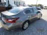 2018 Gray Nissan Altima 2.5 (1N4AL3AP6JC) with an 2.5L L4 DOHC 16V engine, Automatic transmission, located at 15016 S Hwy 231, Midland City, AL, 36350, (334) 983-3001, 31.306210, -85.495277 - Photo#5
