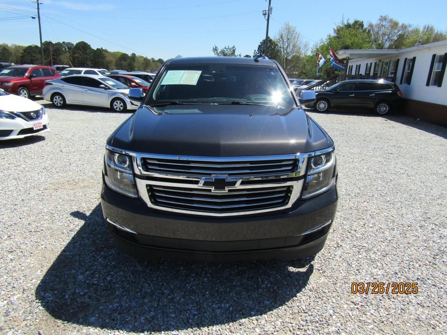 2017 Gray Chevrolet Tahoe Premier 2WD (1GNSCCKC7HR) with an 5.3L V8 OHV 16V engine, Automatic transmission, located at 15016 S Hwy 231, Midland City, AL, 36350, (334) 983-3001, 31.306210, -85.495277 - Photo#1