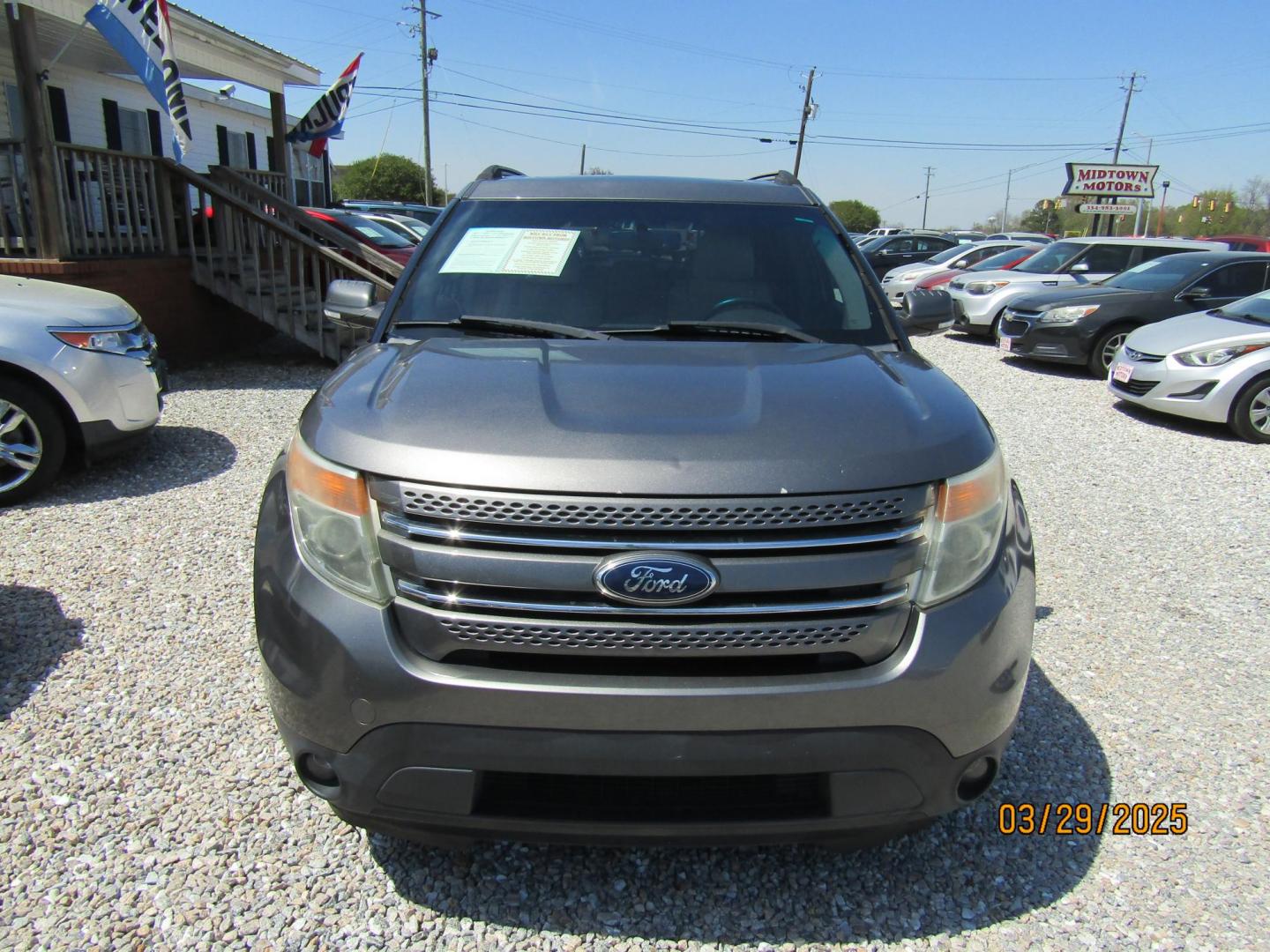 2014 Gray Ford Explorer Limited FWD (1FM5K7F84EG) with an 3.5L V6 DOHC 24V engine, Automatic transmission, located at 15016 S Hwy 231, Midland City, AL, 36350, (334) 983-3001, 31.306210, -85.495277 - Photo#1