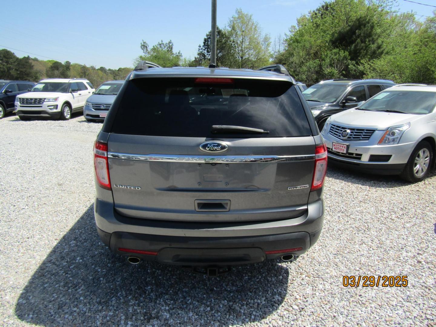 2014 Gray Ford Explorer Limited FWD (1FM5K7F84EG) with an 3.5L V6 DOHC 24V engine, Automatic transmission, located at 15016 S Hwy 231, Midland City, AL, 36350, (334) 983-3001, 31.306210, -85.495277 - Photo#6