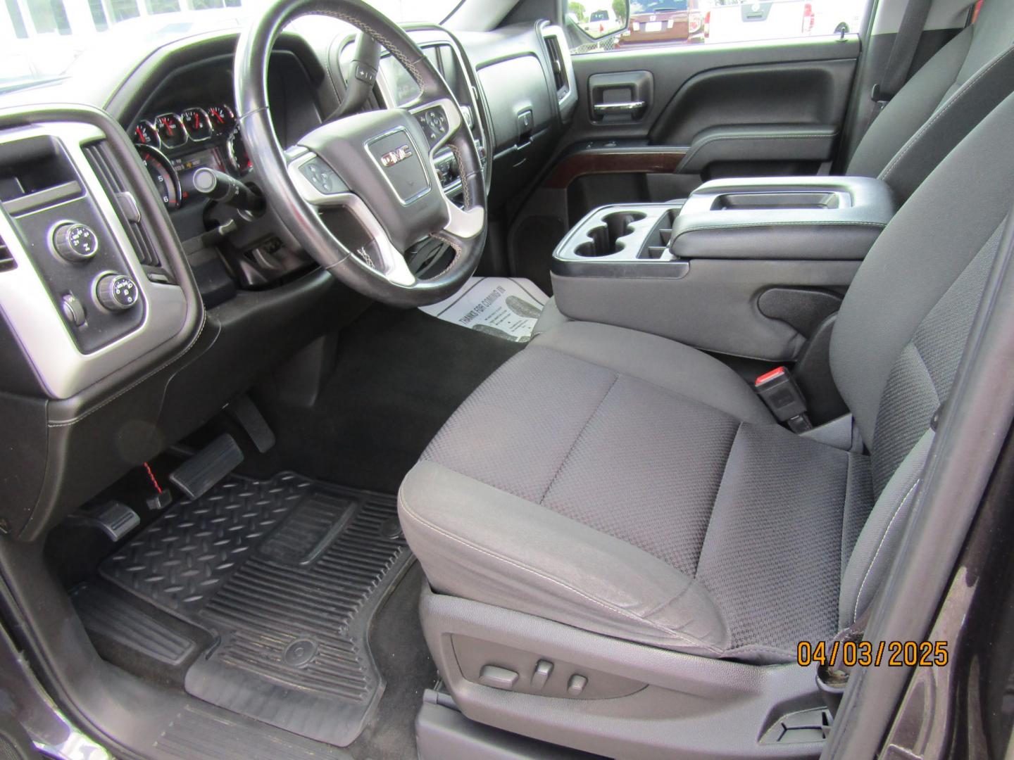 2016 Gray GMC Sierra 1500 SLE Crew Cab Long Box 4WD (3GTU2MEC5GG) with an 5.3L V8 OHV 16V engine, Automatic transmission, located at 15016 S Hwy 231, Midland City, AL, 36350, (334) 983-3001, 31.306210, -85.495277 - Photo#3