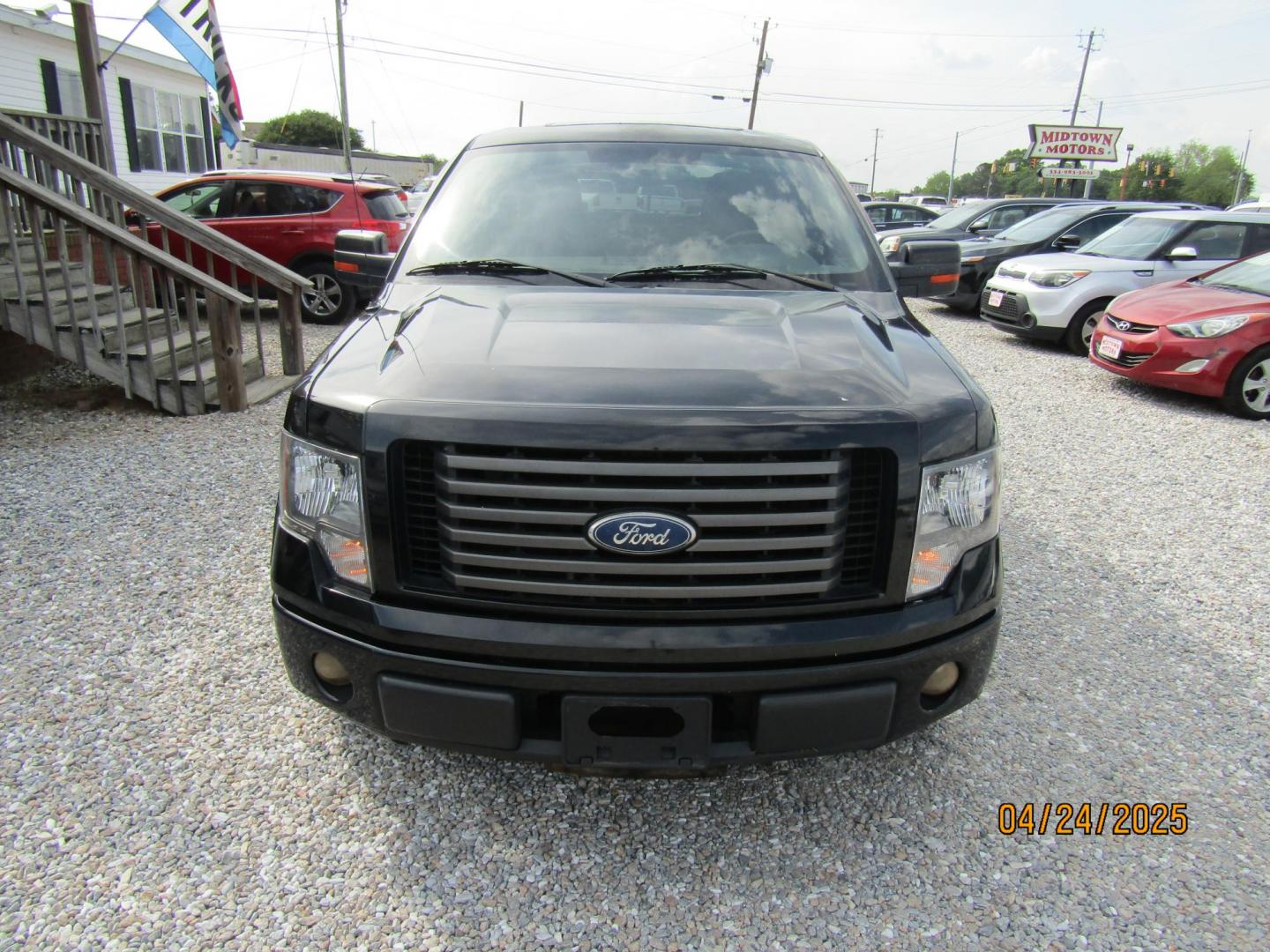 2010 Black Ford F-150 Lariat SuperCab 6.5-ft. Bed 2WD (1FTEX1C88AK) with an 4.6L V8 SOHC 24V engine, Automatic transmission, located at 15016 S Hwy 231, Midland City, AL, 36350, (334) 983-3001, 31.306210, -85.495277 - Photo#1