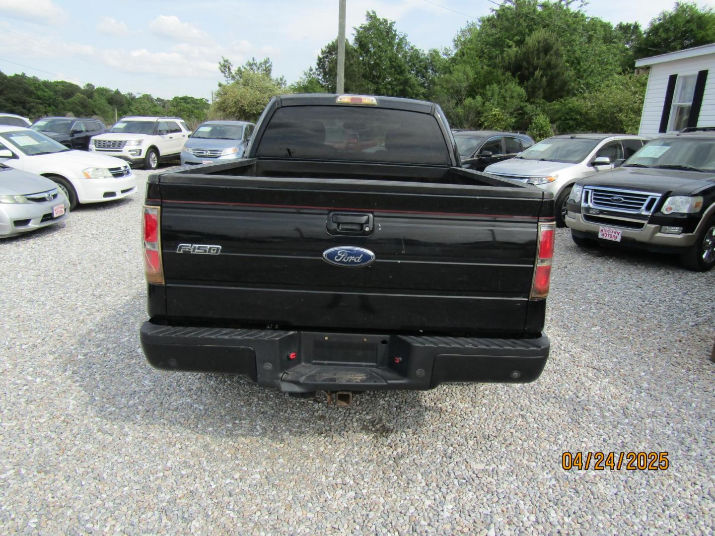 2010 Black Ford F-150 Lariat SuperCab 6.5-ft. Bed 2WD (1FTEX1C88AK) with an 4.6L V8 SOHC 24V engine, Automatic transmission, located at 15016 S Hwy 231, Midland City, AL, 36350, (334) 983-3001, 31.306210, -85.495277 - Photo#6