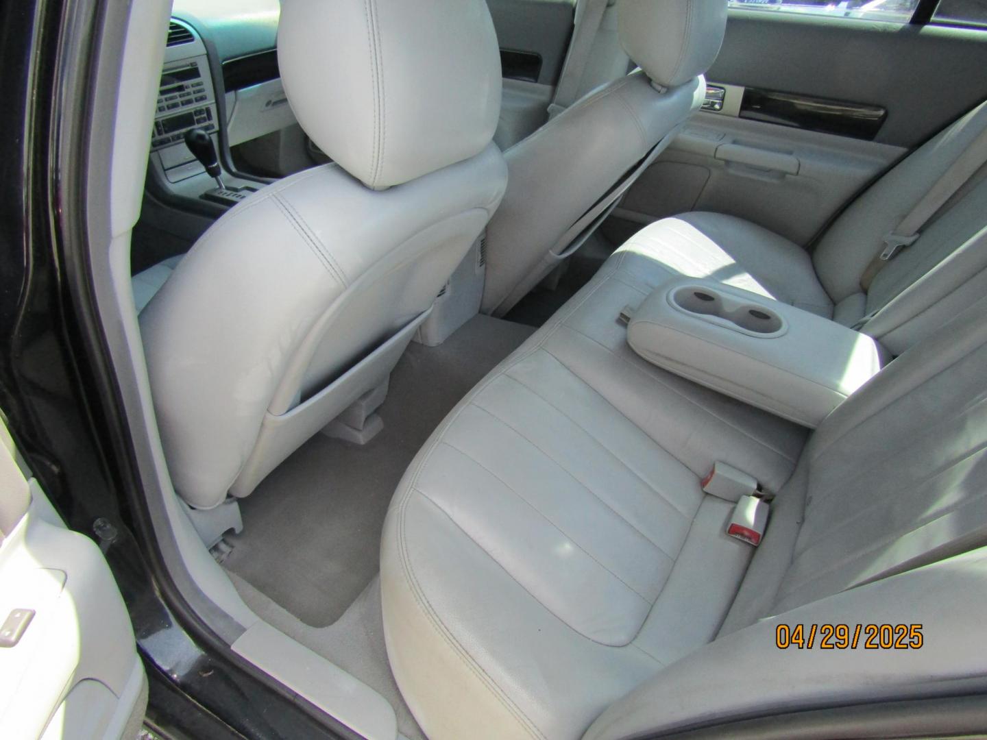 2004 Black Lincoln LS V6 Appearance (1LNHM86SX4Y) with an 3.0L V6 DOHC 24V engine, Automatic transmission, located at 15016 S Hwy 231, Midland City, AL, 36350, (334) 983-3001, 31.306210, -85.495277 - Photo#3