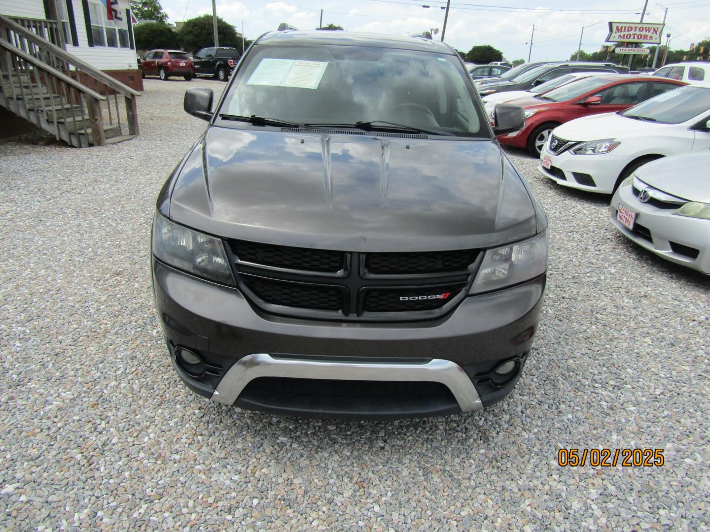 2017 Gray Dodge Journey Crossroad FWD (3C4PDCGB6HT) with an 2.4L L4 DOHC 16V engine, Automatic transmission, located at 15016 S Hwy 231, Midland City, AL, 36350, (334) 983-3001, 31.306210, -85.495277 - Photo#1