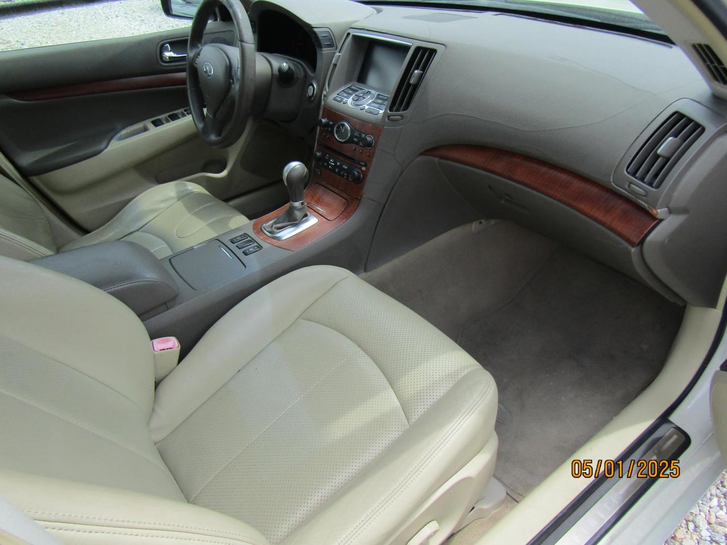 2007 WHITE Infiniti G35 Base (JNKBV61E07M) with an 3.5L V6 DOHC 24V engine, Automatic transmission, located at 15016 S Hwy 231, Midland City, AL, 36350, (334) 983-3001, 31.306210, -85.495277 - Photo#9
