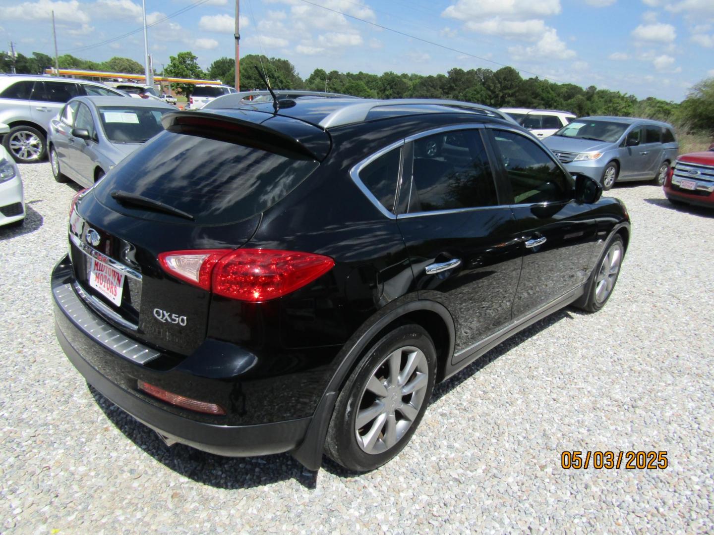 2015 Black Infiniti QX50 Base RWD (JN1BJ0HP6FM) with an 3.7L V6 DOHC 24V engine, Automatic transmission, located at 15016 S Hwy 231, Midland City, AL, 36350, (334) 983-3001, 31.306210, -85.495277 - Photo#7