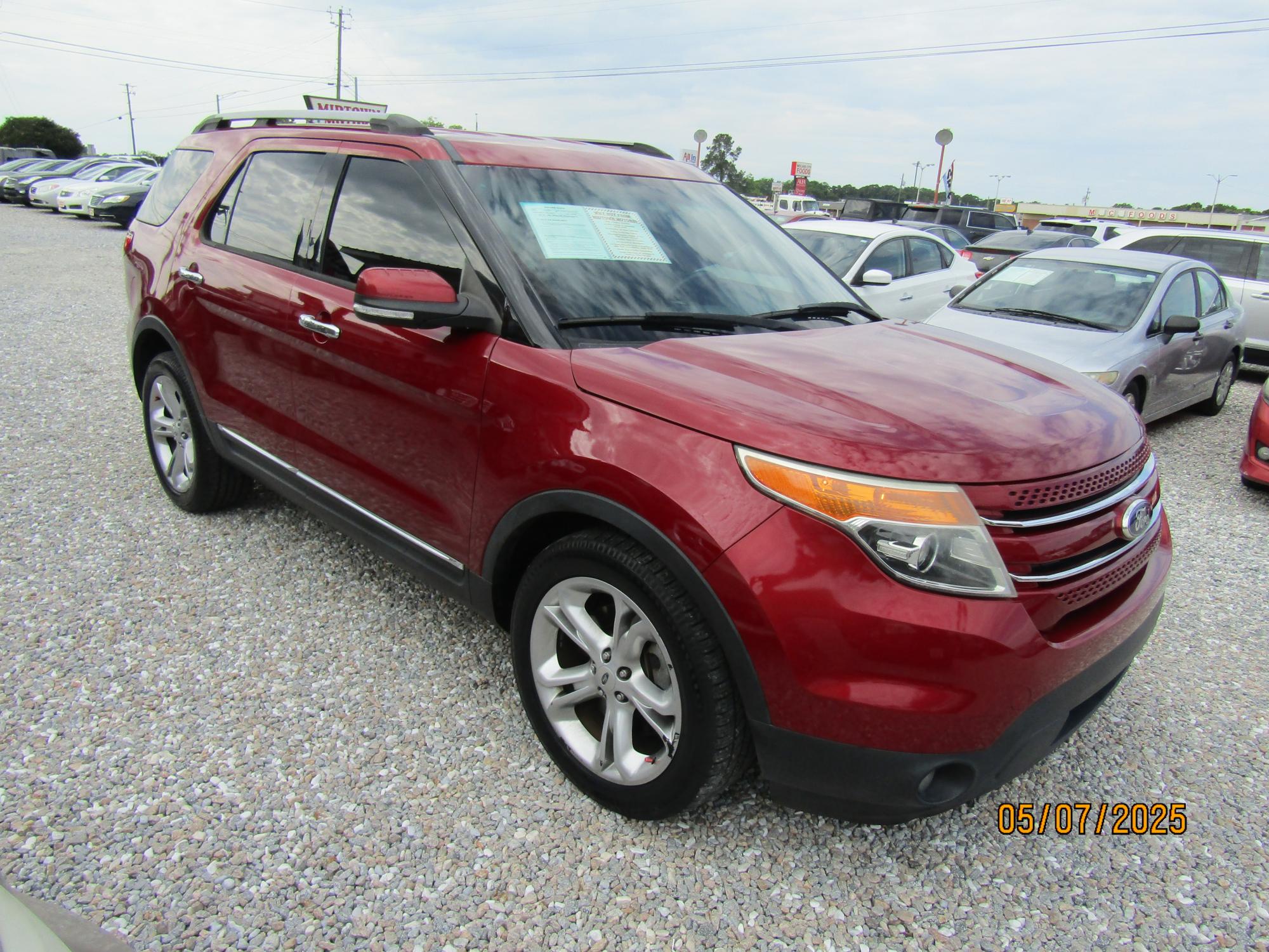 photo of 2015 Ford Explorer 