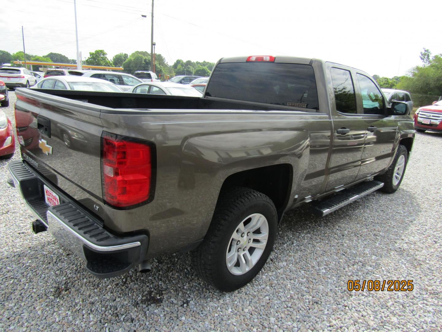 2014 Brown Chevrolet Silverado 1500 1LT Double Cab 2WD (1GCRCREH5EZ) with an 4.3L V6 OHV 12V engine, Automatic transmission, located at 15016 S Hwy 231, Midland City, AL, 36350, (334) 983-3001, 31.306210, -85.495277 - Photo#7