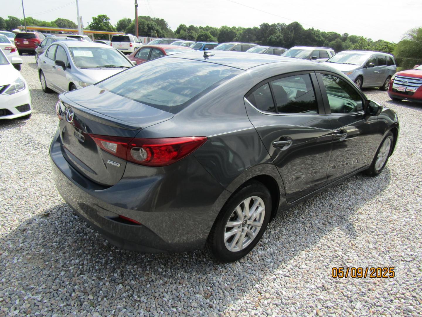 2014 Gray Mazda MAZDA3 i Touring AT 4-Door (JM1BM1V70E1) with an 2.0L L4 DOHC 16V engine, Automatic transmission, located at 15016 S Hwy 231, Midland City, AL, 36350, (334) 983-3001, 31.306210, -85.495277 - Photo#7
