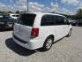 2018 WHITE Dodge Grand Caravan SXT (2C4RDGCGXJR) with an 3.6L V6 DOHC 24V engine, Automatic transmission, located at 15016 S Hwy 231, Midland City, AL, 36350, (334) 983-3001, 31.306210, -85.495277- Photo#6