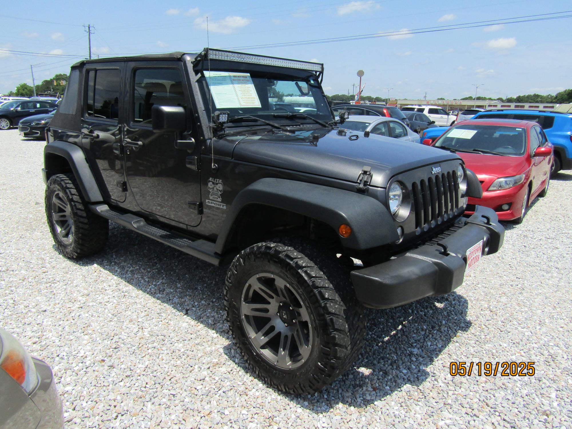 photo of 2017 Jeep Wrangler 