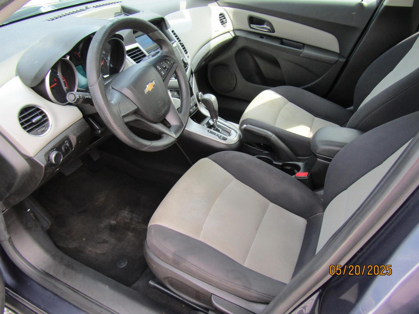 2013 Blue Chevrolet Cruze LS Auto (1G1PA5SHXD7) with an 1.8L L4 DOHC 16V FFV engine, Automatic transmission, located at 15016 S Hwy 231, Midland City, AL, 36350, (334) 983-3001, 31.306210, -85.495277 - Photo#3