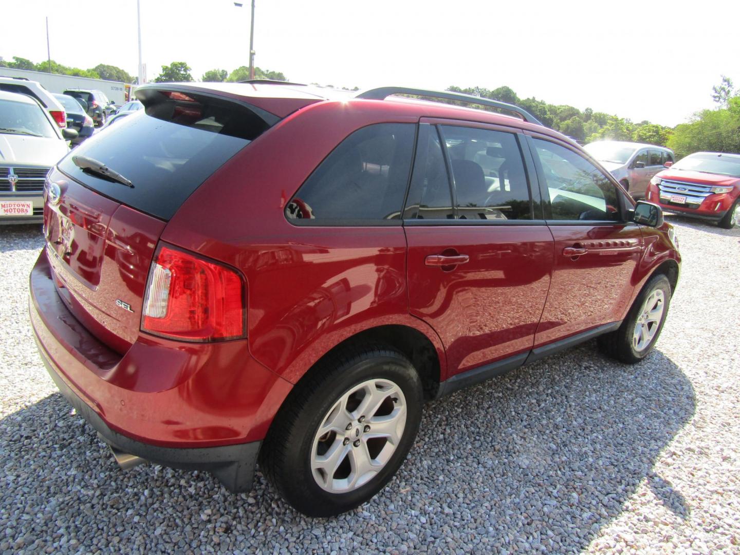 2013 Red Ford Edge SEL FWD (2FMDK3JC6DB) with an 3.5L V6 DOHC 24V engine, Automatic transmission, located at 15016 S Hwy 231, Midland City, AL, 36350, (334) 983-3001, 31.306210, -85.495277 - Photo#7