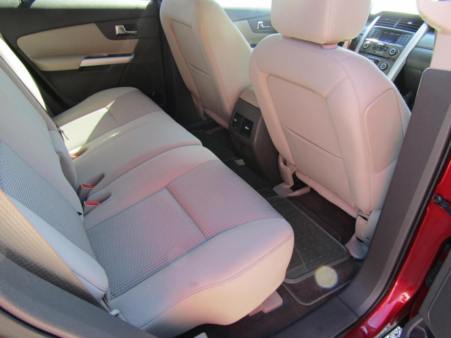 2013 Red Ford Edge SEL FWD (2FMDK3JC6DB) with an 3.5L V6 DOHC 24V engine, Automatic transmission, located at 15016 S Hwy 231, Midland City, AL, 36350, (334) 983-3001, 31.306210, -85.495277 - Photo#8