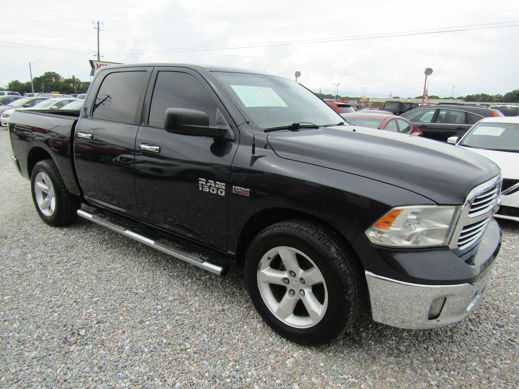 photo of 2015 RAM 1500 