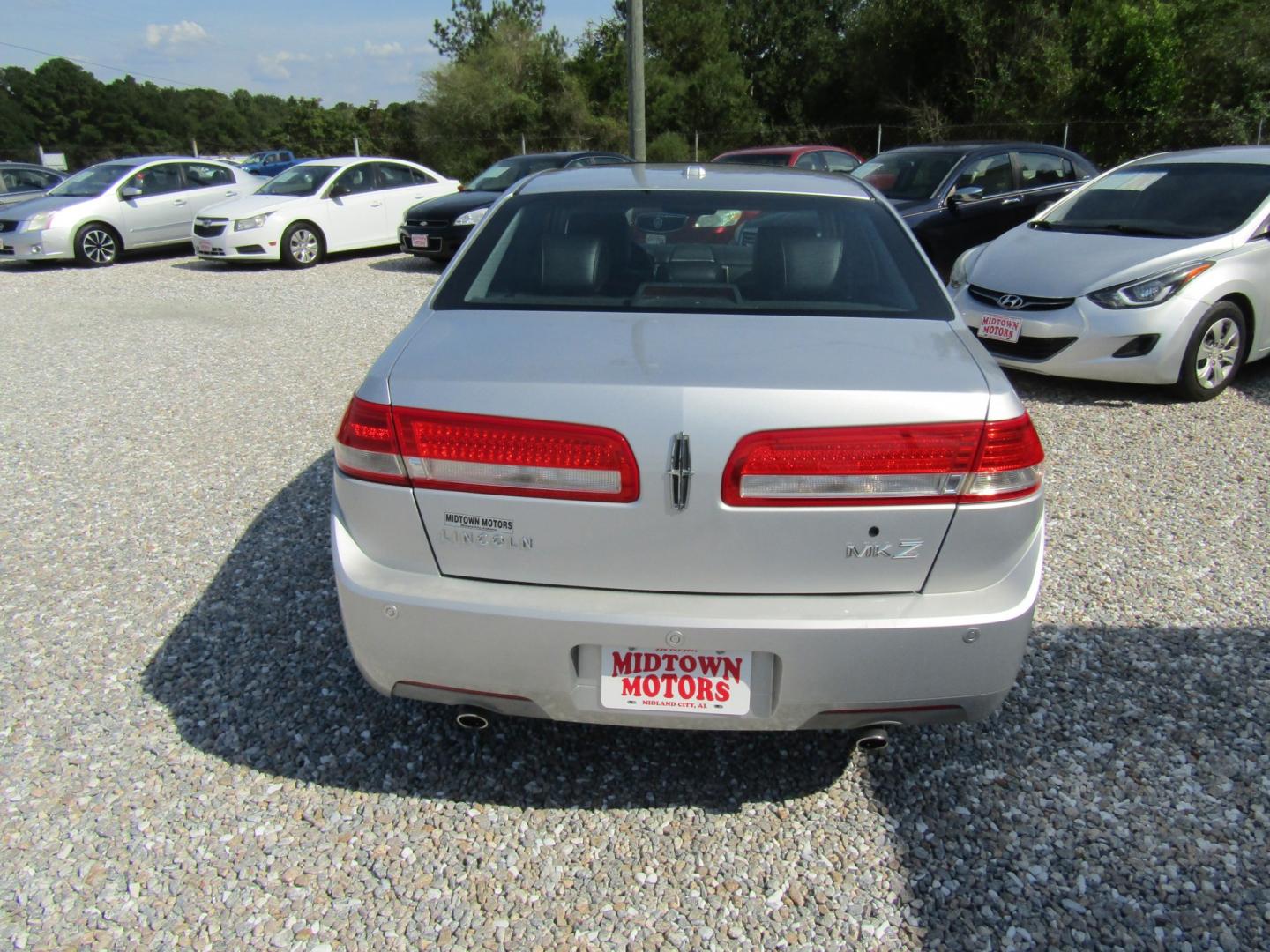 2012 Silver Lincoln MKZ FWD (3LNHL2GC4CR) with an 3.5L V6 DOHC 24V engine, Automatic transmission, located at 15016 S Hwy 231, Midland City, AL, 36350, (334) 983-3001, 31.306210, -85.495277- Photo#6