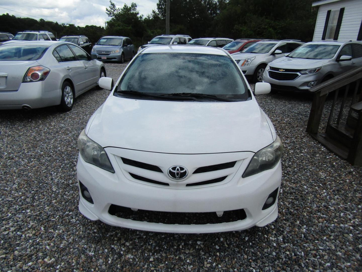 2013 WHITE Toyota Corolla LE 4-Speed AT (5YFBU4EE2DP) with an 1.8L L4 DOHC 16V engine, Automatic transmission, located at 15016 S Hwy 231, Midland City, AL, 36350, (334) 983-3001, 31.306210, -85.495277 - Photo#1