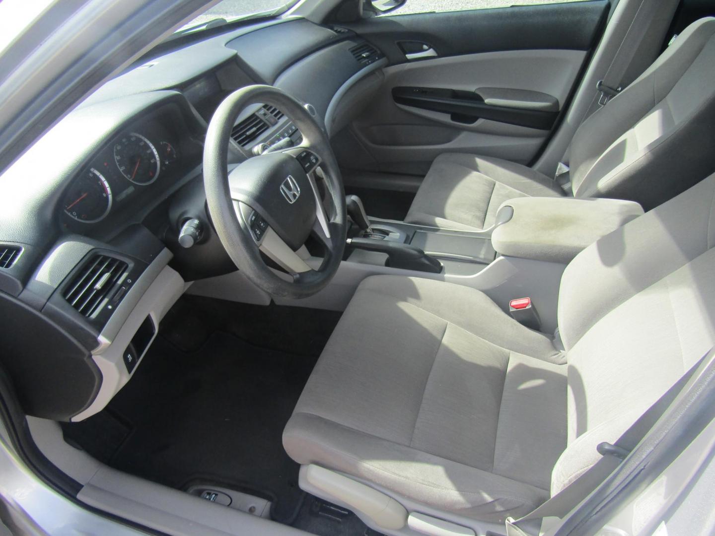 2012 Silver Honda Accord LX Sedan AT (1HGCP2F31CA) with an 2.4L L4 DOHC 16V engine, Automatic transmission, located at 15016 S Hwy 231, Midland City, AL, 36350, (334) 983-3001, 31.306210, -85.495277 - Photo#3