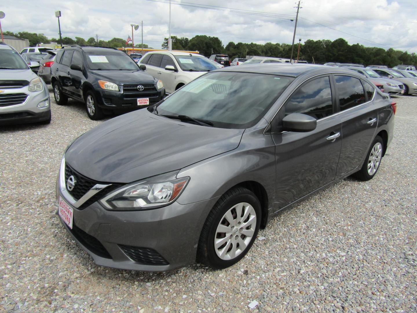 2016 Gray Nissan Sentra FE+ S (3N1AB7AP9GL) with an 1.8L L4 SFI DOHC 16V engine, Automatic transmission, located at 15016 S Hwy 231, Midland City, AL, 36350, (334) 983-3001, 31.306210, -85.495277 - Photo#2