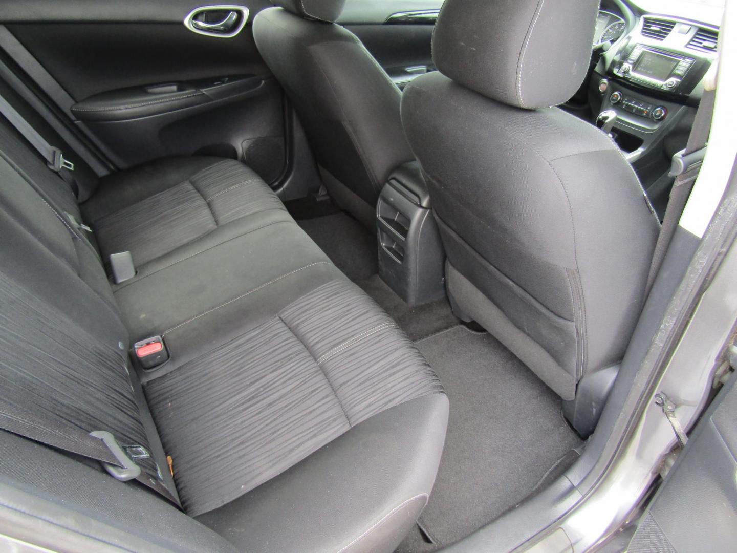 2016 Gray Nissan Sentra FE+ S (3N1AB7AP9GL) with an 1.8L L4 SFI DOHC 16V engine, Automatic transmission, located at 15016 S Hwy 231, Midland City, AL, 36350, (334) 983-3001, 31.306210, -85.495277 - Photo#8