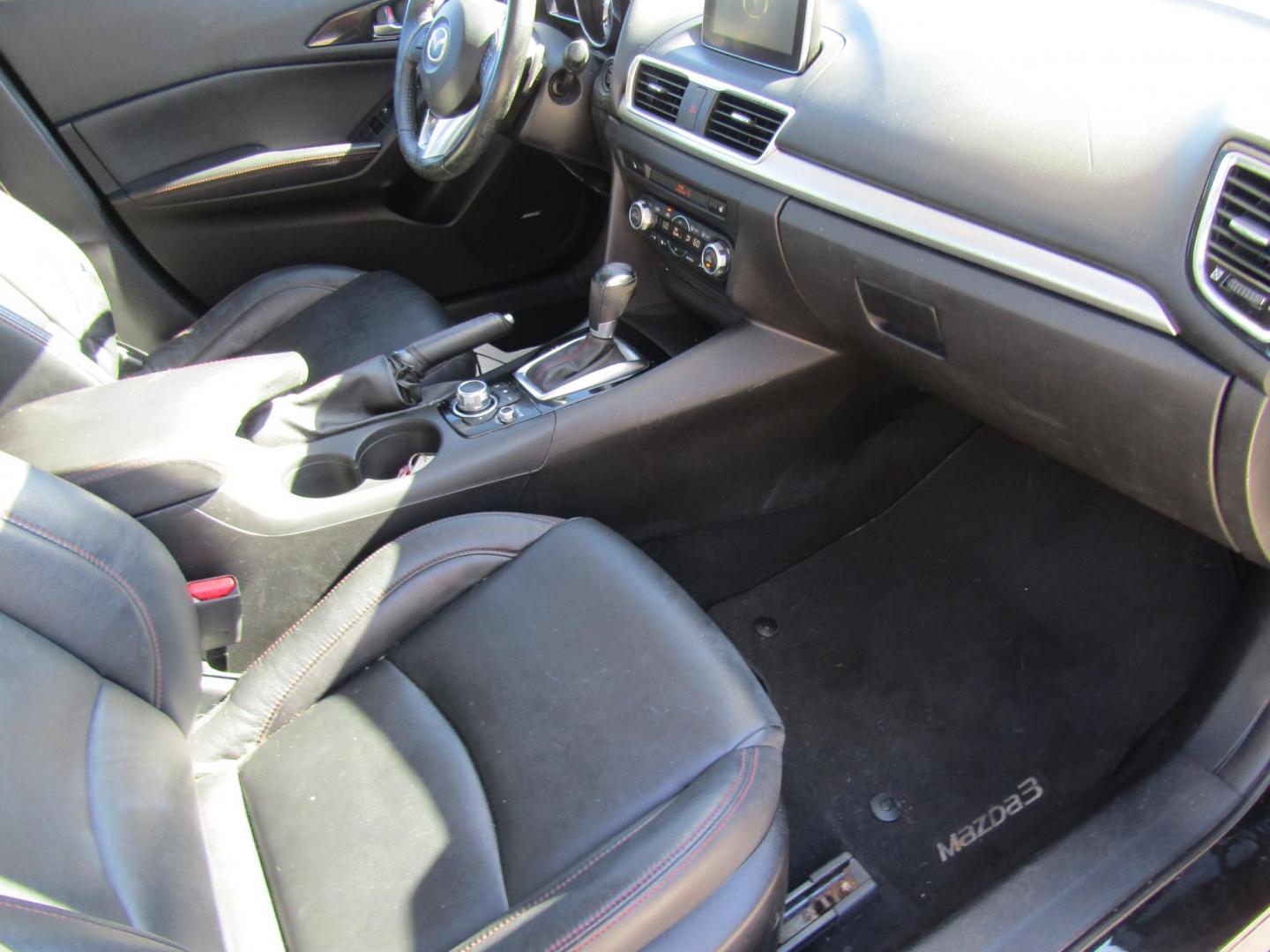 2016 Black Mazda MAZDA3 s Grand Touring AT 4-Door (JM1BM1W30G1) with an 2.5L L4 DOHC 16V engine, Automatic transmission, located at 15016 S Hwy 231, Midland City, AL, 36350, (334) 983-3001, 31.306210, -85.495277 - Photo#9