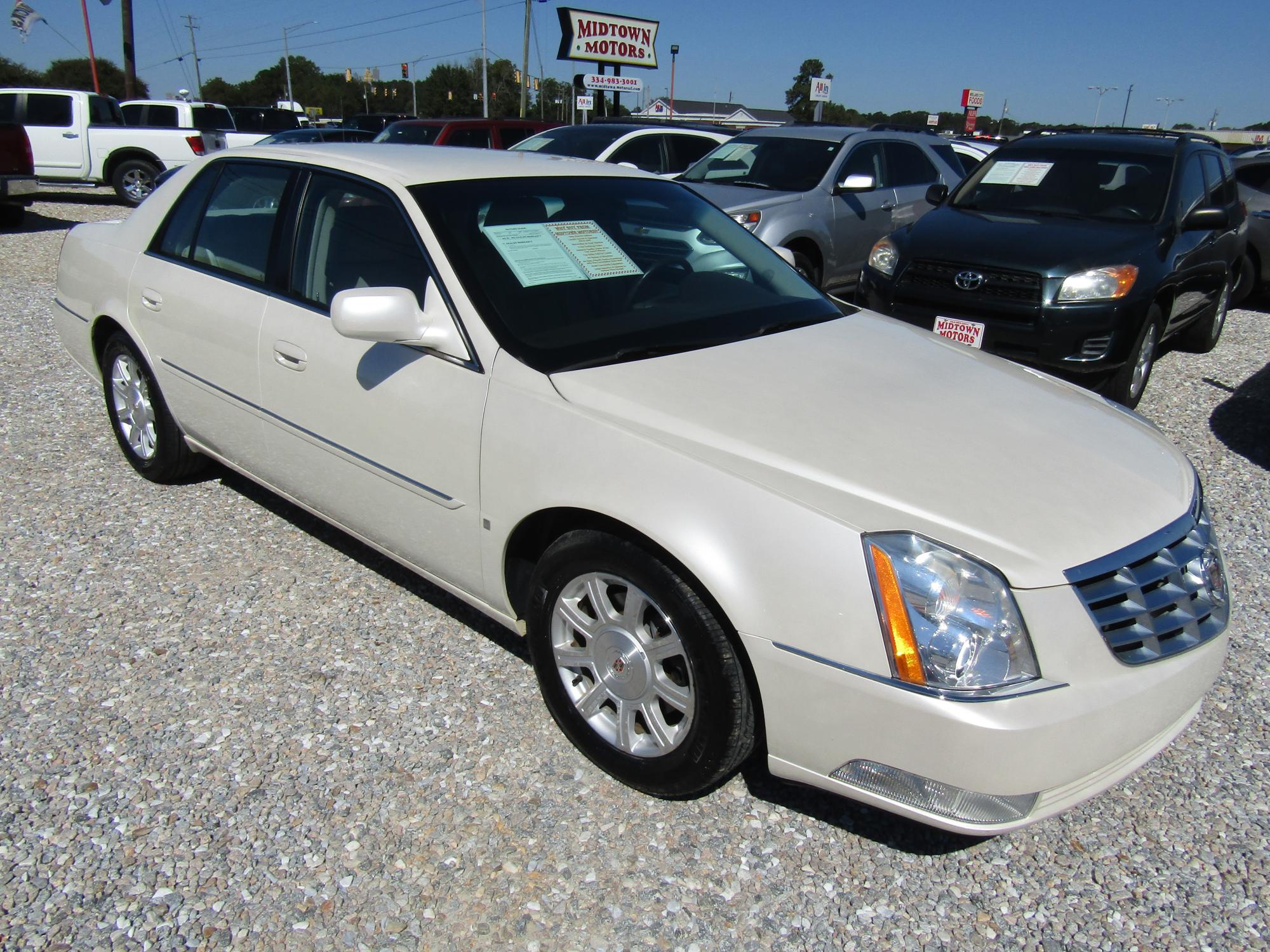 photo of 2008 Cadillac DTS 