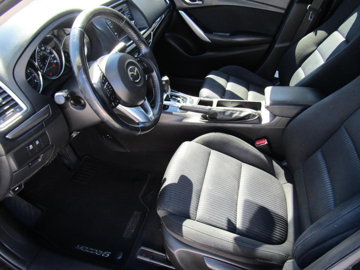 2014 Black Mazda Mazda6 i Sport AT (JM1GJ1U69E1) with an 2.5L L4 DOHC 16V engine, Automatic transmission, located at 15016 S Hwy 231, Midland City, AL, 36350, (334) 983-3001, 31.306210, -85.495277 - Photo#3