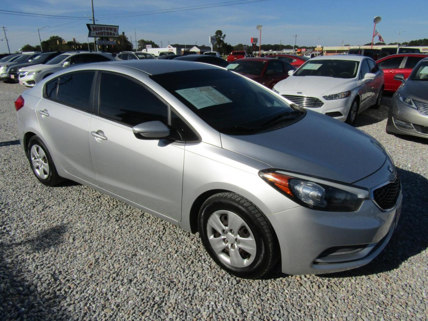 2015 Silver Kia Forte LX (KNAFK4A68F5) with an 1.8L L4 DOHC 16V engine, Automatic transmission, located at 15016 S Hwy 231, Midland City, AL, 36350, (334) 983-3001, 31.306210, -85.495277 - Photo#0
