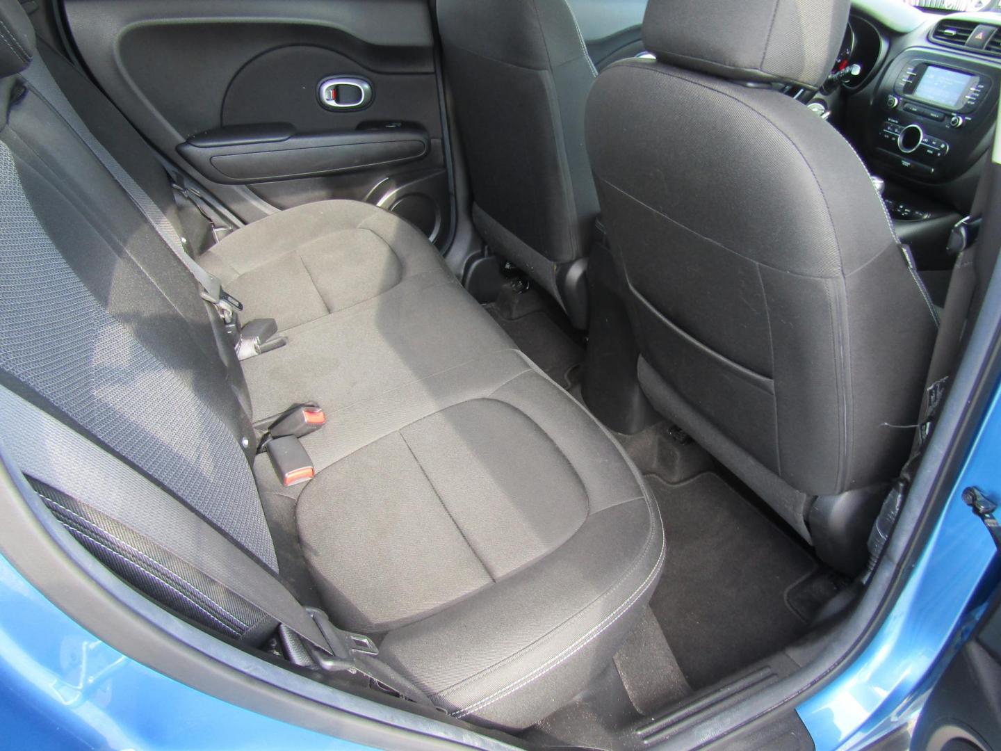 2017 Blue Kia Soul + (KNDJP3A57H7) with an 2.0L L4 DOHC 16V engine, Automatic transmission, located at 15016 S Hwy 231, Midland City, AL, 36350, (334) 983-3001, 31.306210, -85.495277 - Photo#8