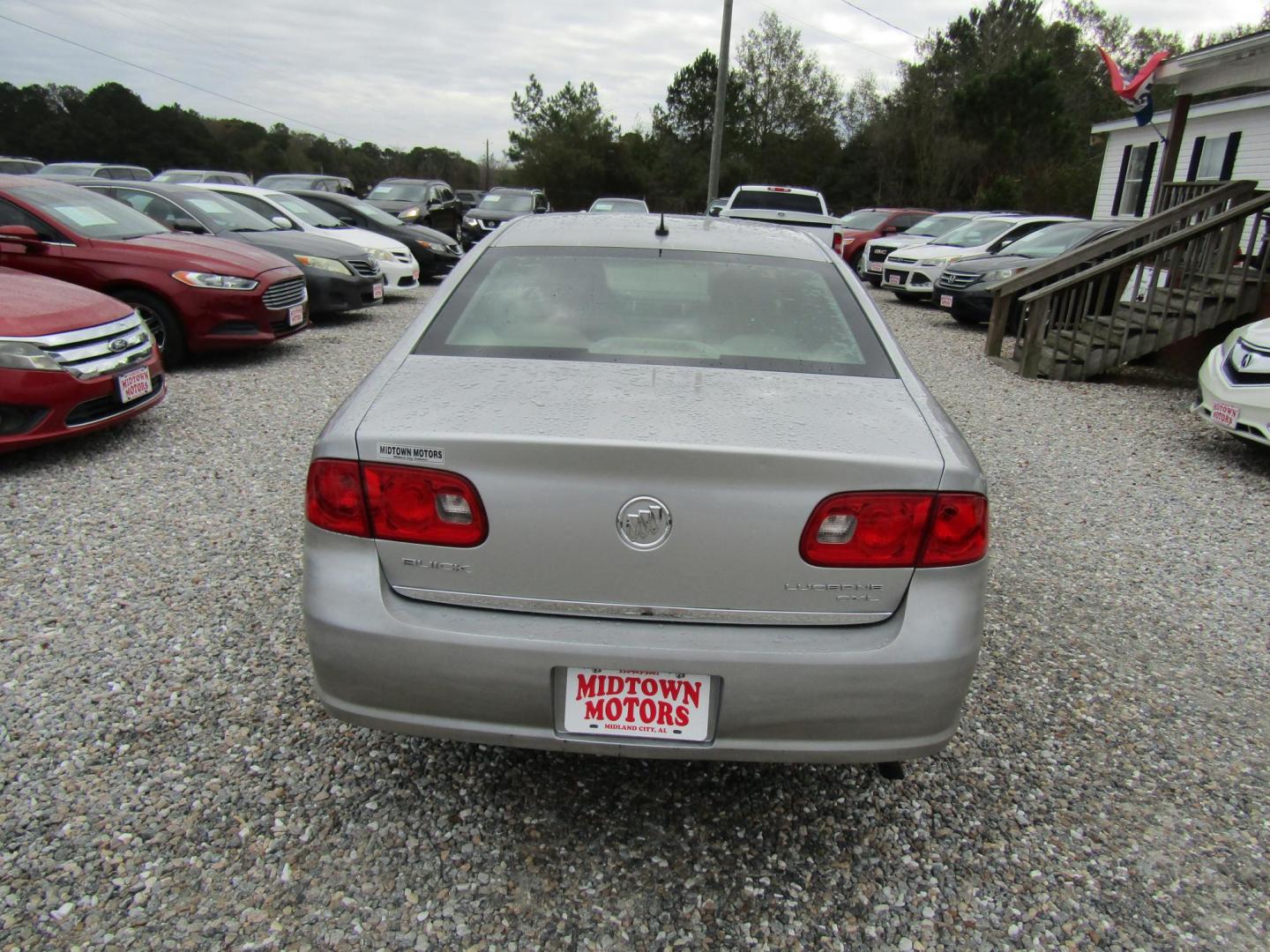 2008 Silver Buick Lucerne CXL (1G4HD57298U) with an 3.8L V6 OHV 12V engine, Automatic transmission, located at 15016 S Hwy 231, Midland City, AL, 36350, (334) 983-3001, 31.306210, -85.495277 - Photo#7