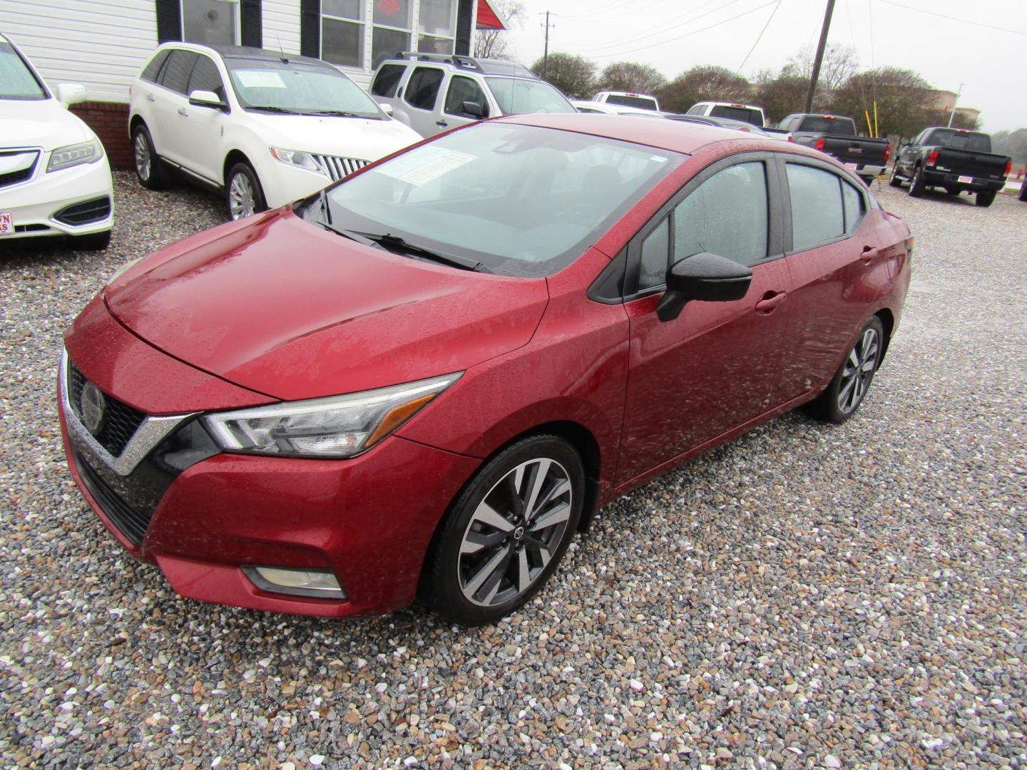2020 Red Nissan Versa SR (3N1CN8FV0LL) with an 1.6L L4 DOHC 16V engine, Automatic transmission, located at 15016 S Hwy 231, Midland City, AL, 36350, (334) 983-3001, 31.306210, -85.495277 - Photo#2