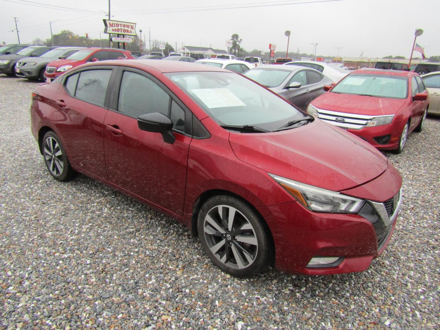 2020 Red Nissan Versa SR (3N1CN8FV0LL) with an 1.6L L4 DOHC 16V engine, Automatic transmission, located at 15016 S Hwy 231, Midland City, AL, 36350, (334) 983-3001, 31.306210, -85.495277 - Photo#0