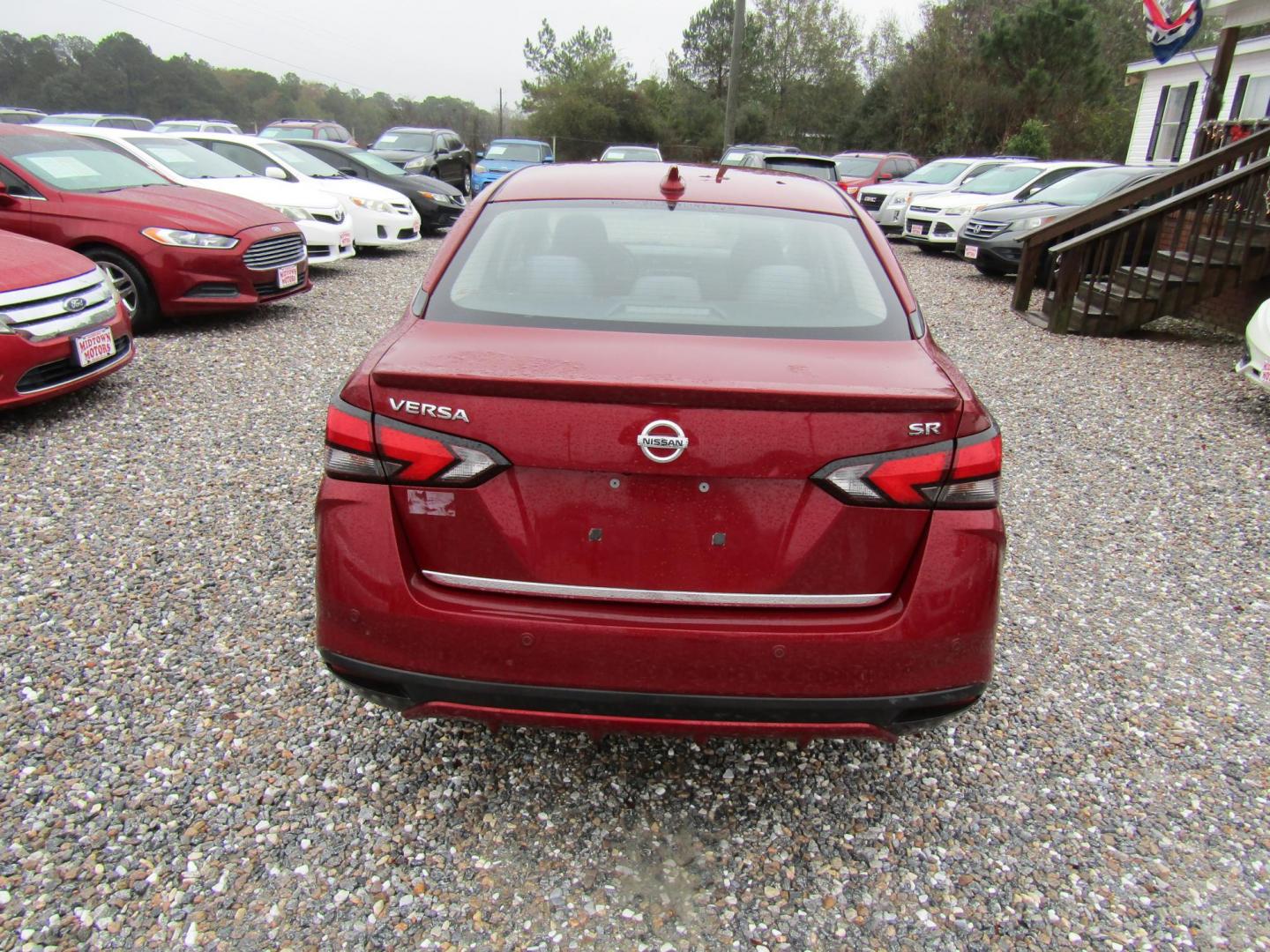 2020 Red Nissan Versa SR (3N1CN8FV0LL) with an 1.6L L4 DOHC 16V engine, Automatic transmission, located at 15016 S Hwy 231, Midland City, AL, 36350, (334) 983-3001, 31.306210, -85.495277 - Photo#6