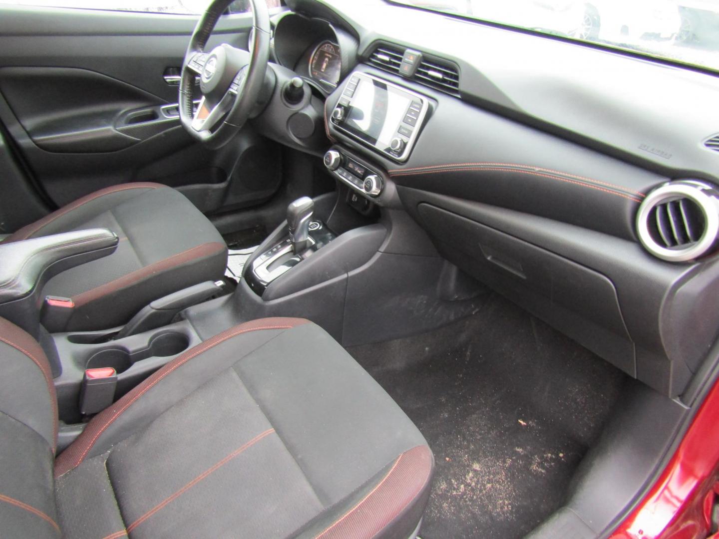 2020 Red Nissan Versa SR (3N1CN8FV0LL) with an 1.6L L4 DOHC 16V engine, Automatic transmission, located at 15016 S Hwy 231, Midland City, AL, 36350, (334) 983-3001, 31.306210, -85.495277 - Photo#9