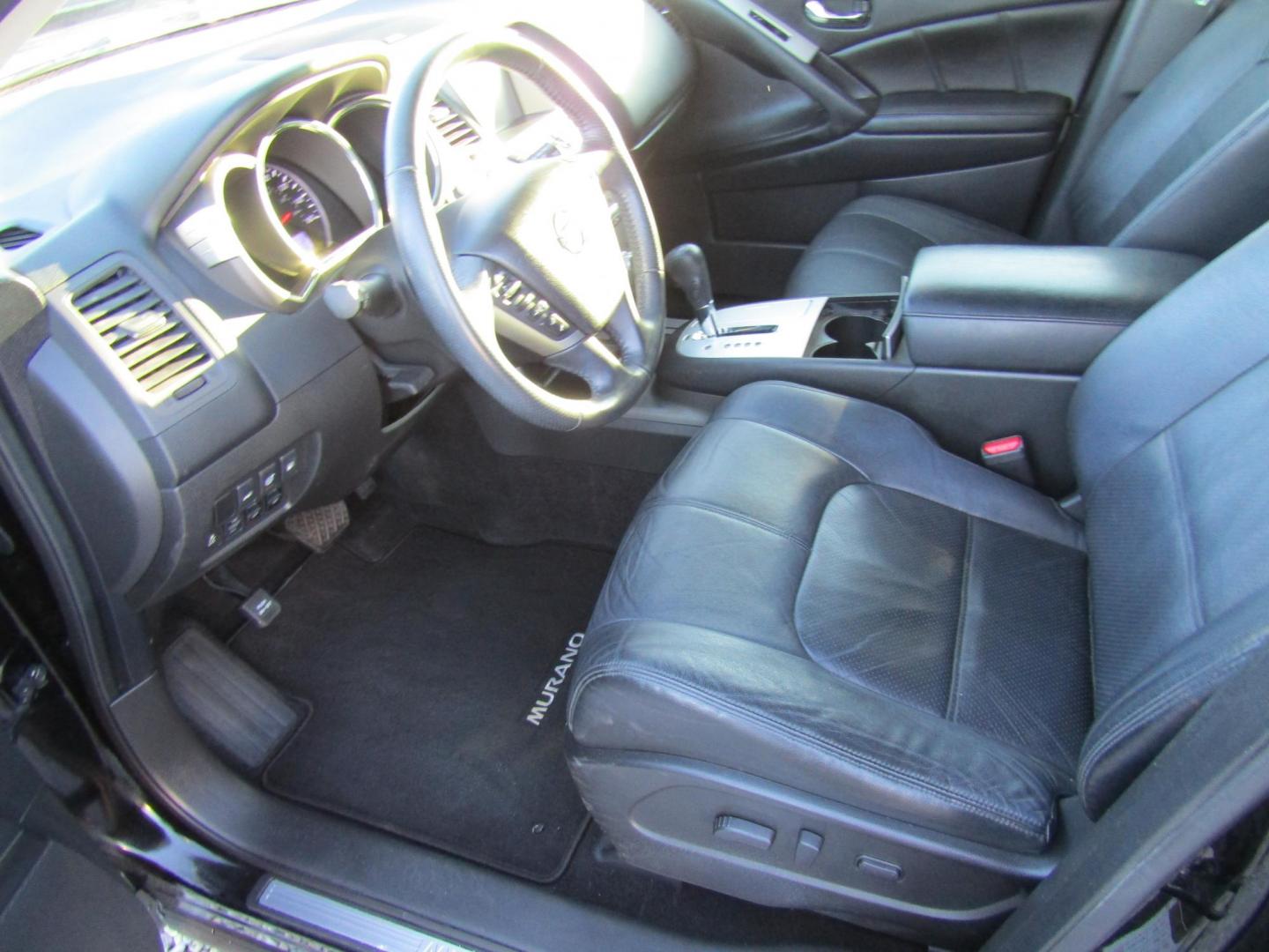 2014 Black Nissan Murano S (JN8AZ1MU7EW) with an 3.5L V6 DOHC 24V engine, Automatic transmission, located at 15016 S Hwy 231, Midland City, AL, 36350, (334) 983-3001, 31.306210, -85.495277 - Photo#3