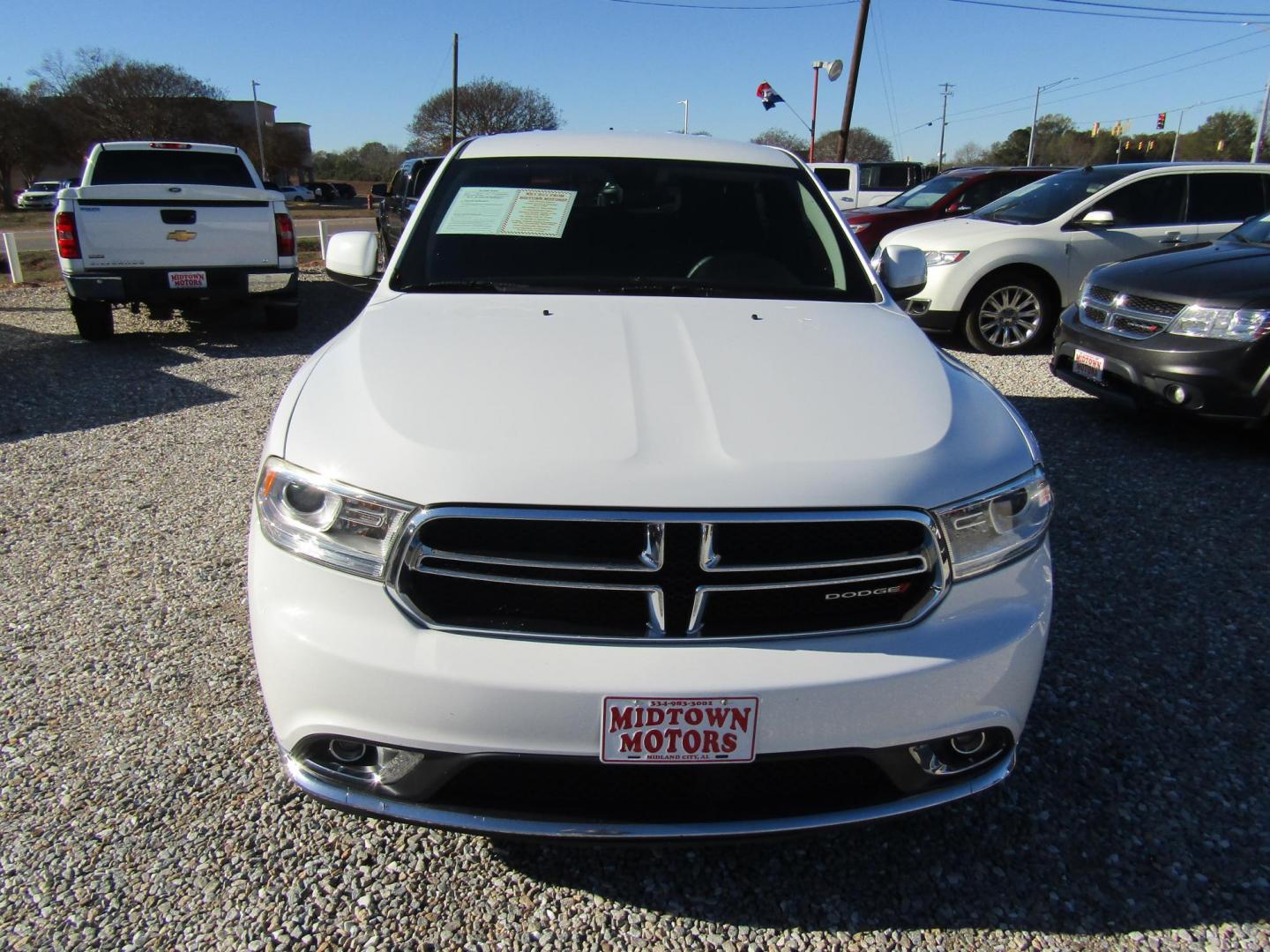 2017 White Dodge Durango SXT RWD (1C4RDHAG5HC) with an 3.6L V6 DOHC 24V engine, 8A transmission, located at 15016 S Hwy 231, Midland City, AL, 36350, (334) 983-3001, 31.306210, -85.495277 - Photo#1