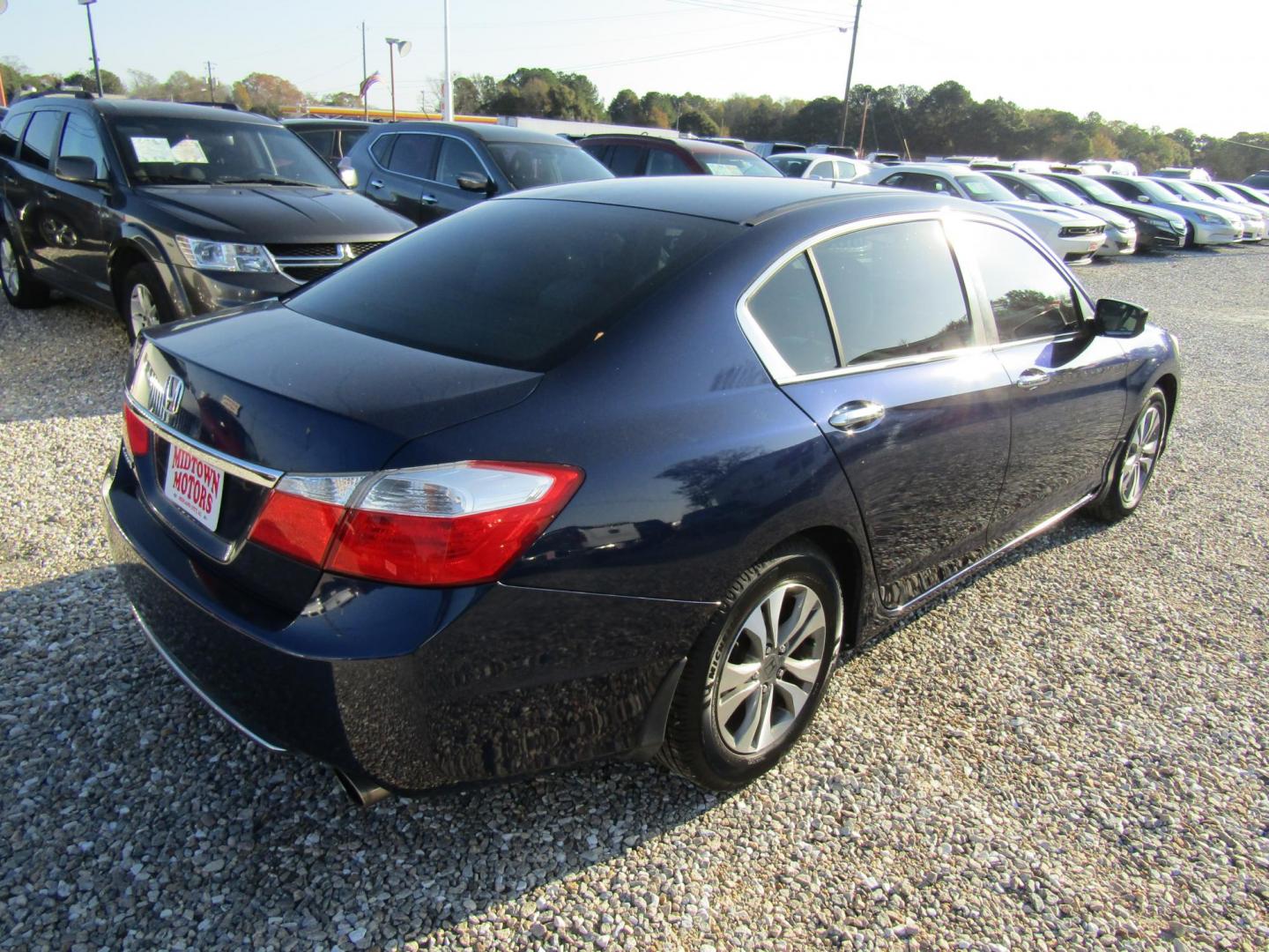 2013 Blue Honda Accord LX Sedan CVT (1HGCR2F32DA) with an 2.4L L4 DOHC 16V engine, Automatic transmission, located at 15016 S Hwy 231, Midland City, AL, 36350, (334) 983-3001, 31.306210, -85.495277 - Photo#7