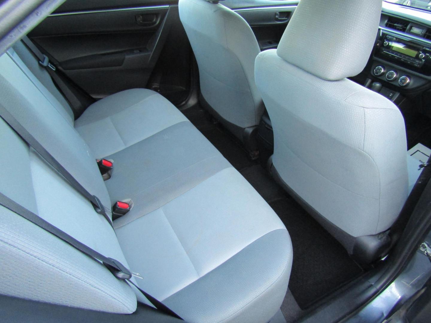 2015 Gray Toyota Corolla L 4-Speed AT (2T1BURHE0FC) with an 1.8L L4 DOHC 16V engine, Automatic transmission, located at 15016 S Hwy 231, Midland City, AL, 36350, (334) 983-3001, 31.306210, -85.495277 - Photo#7