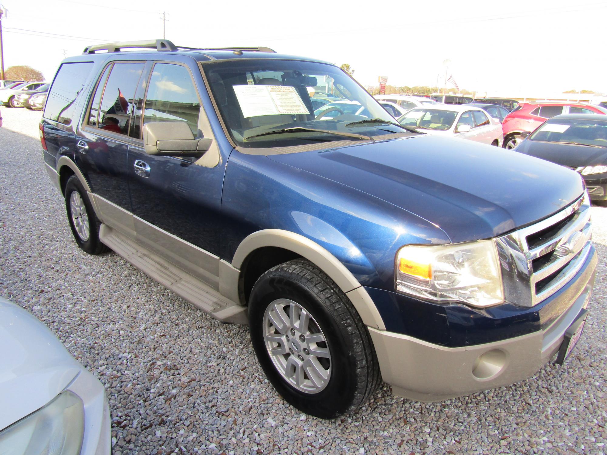 photo of 2010 Ford Expedition