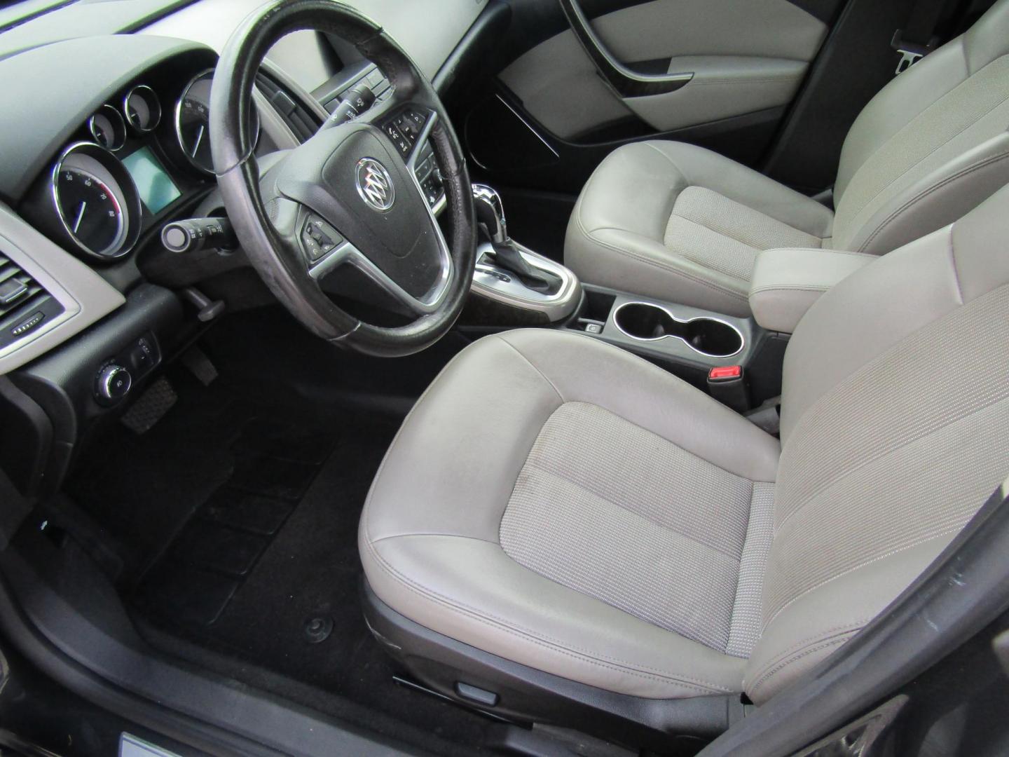 2014 Gray Buick Verano Convenience (1G4PR5SK9E4) with an 2.4L L4 DOHC 16V FFV engine, Automatic transmission, located at 15016 S Hwy 231, Midland City, AL, 36350, (334) 983-3001, 31.306210, -85.495277 - Photo#3