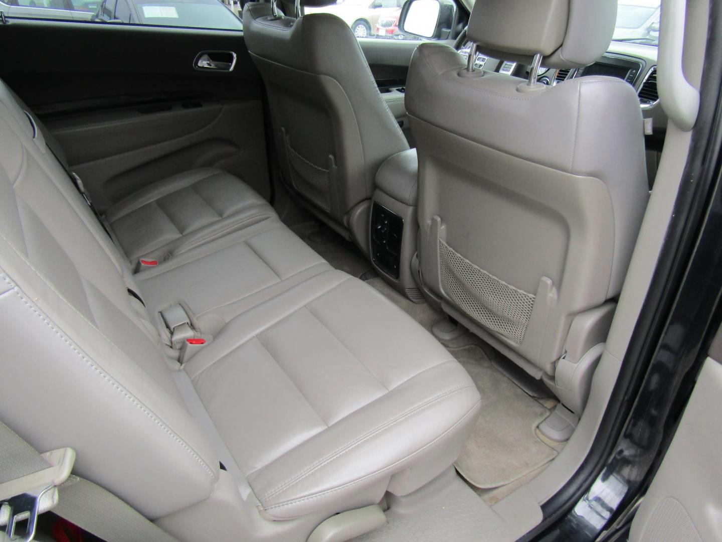 2013 Black Dodge Durango Crew 2WD (1C4RDHDG6DC) with an 3.6L V6 DOHC 24V engine, Automatic transmission, located at 15016 S Hwy 231, Midland City, AL, 36350, (334) 983-3001, 31.306210, -85.495277 - Photo#7