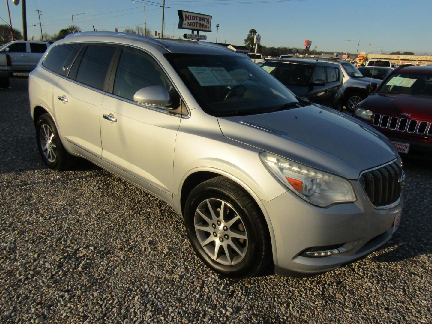 2016 Silver Buick Enclave Convenience FWD (5GAKRAKD7GJ) with an 3.6L V6 DOHC 24V engine, Automatic transmission, located at 15016 S Hwy 231, Midland City, AL, 36350, (334) 983-3001, 31.306210, -85.495277 - Photo#0